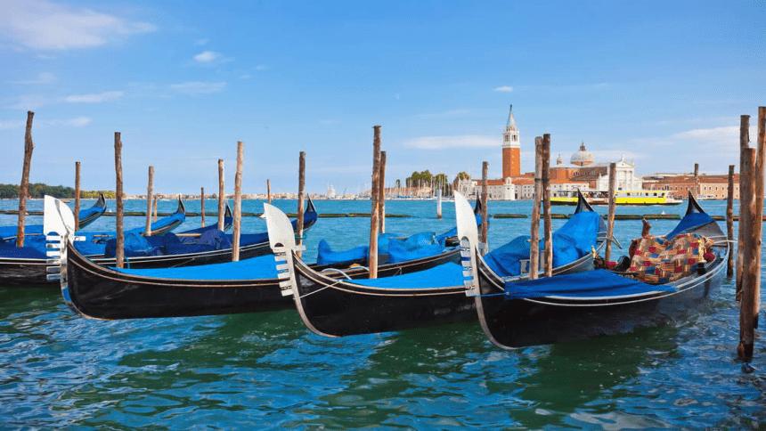 威尼斯的传统船艇（威尼斯的船只）